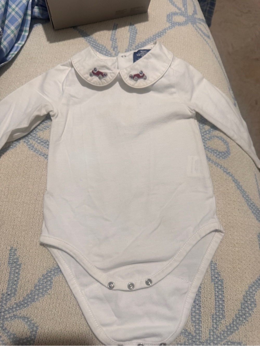 White Long-Sleeve Baby Bodysuit with Embroidered Collar Cars